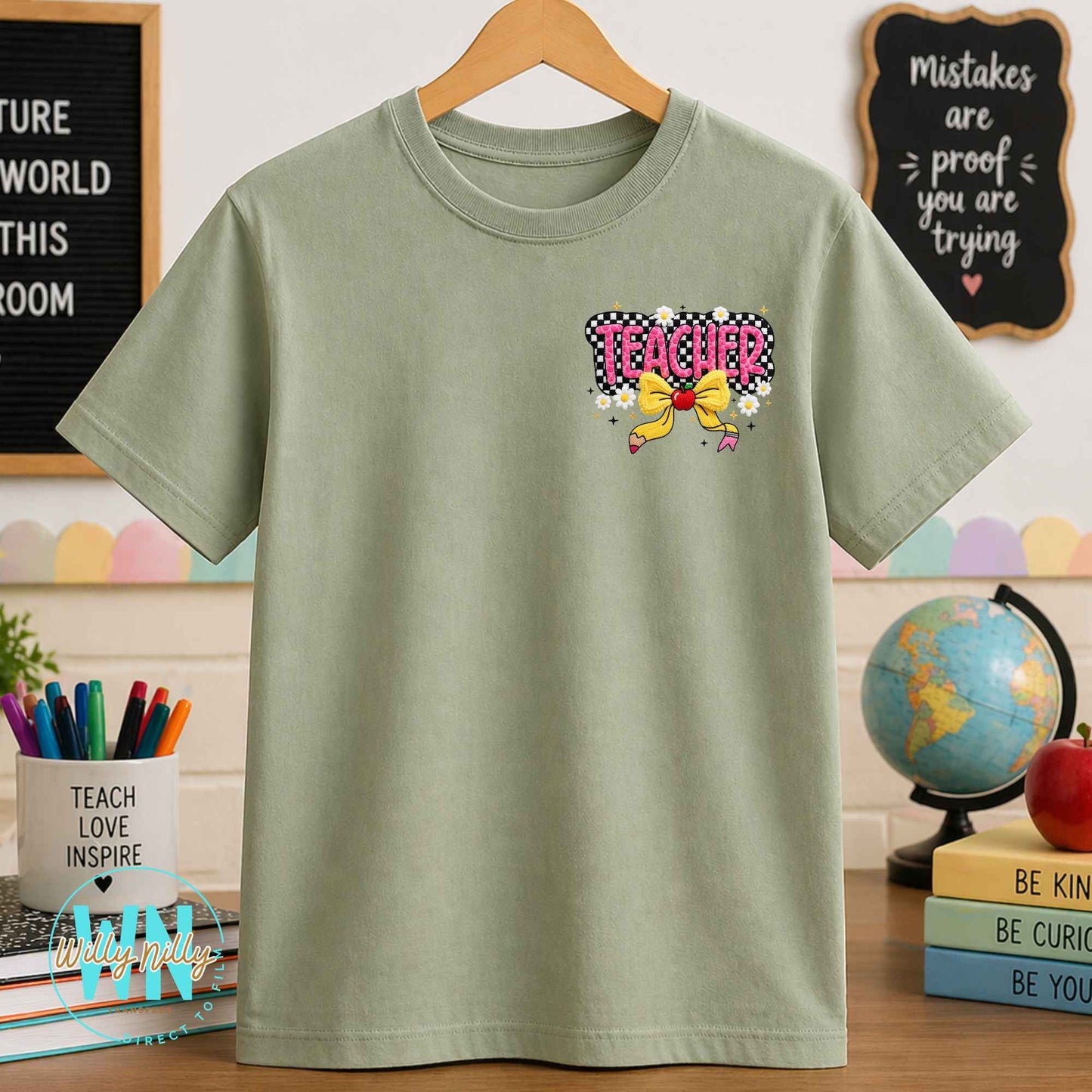 Teacher (with apple and bow)-Ready to Press DTF Transfer